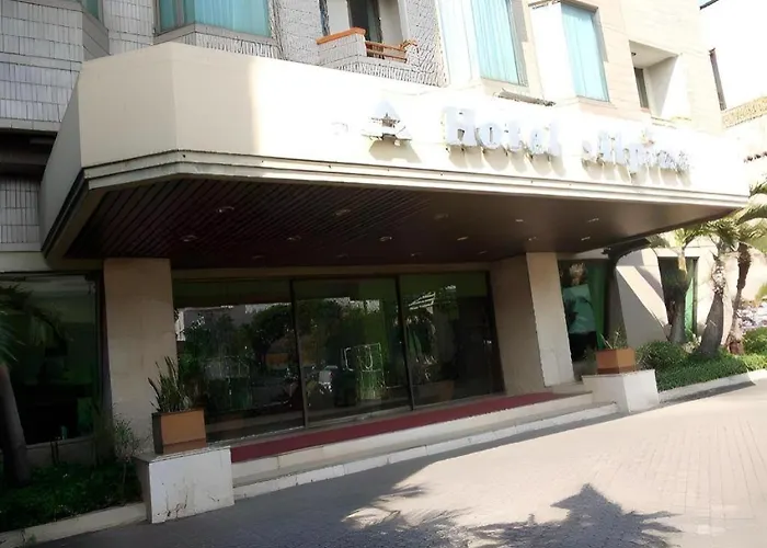 Oyo Townhouse 2 Hotel Gunung Sahari Jakarta